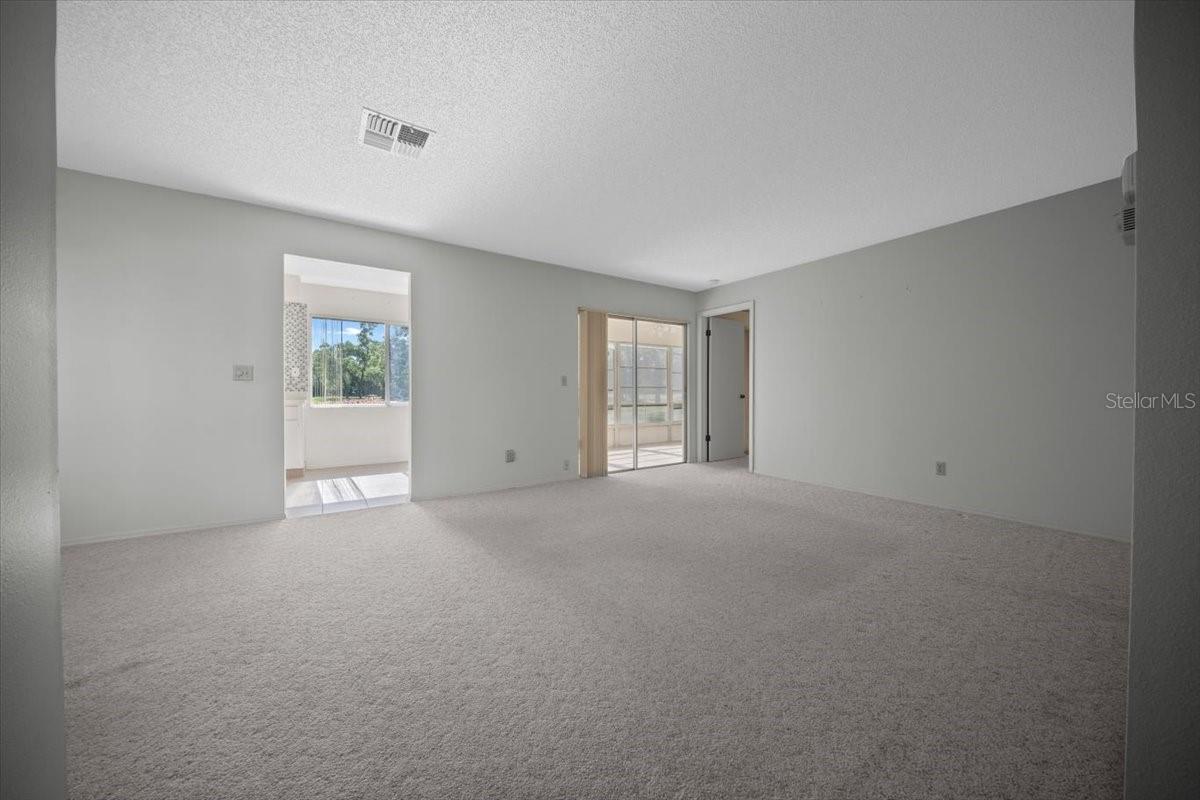 Image 7 of 34 For 7682 St Andrews Boulevard