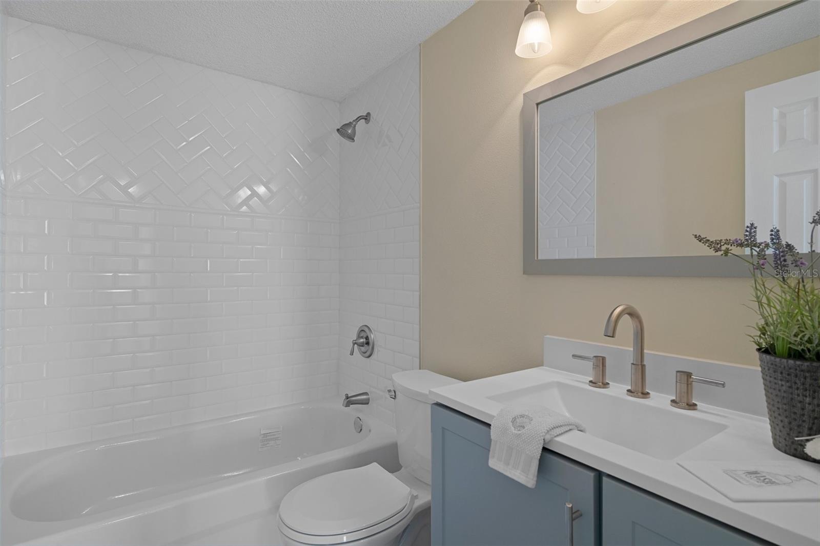 Listing photo id 25 for 4937 Dory Drive