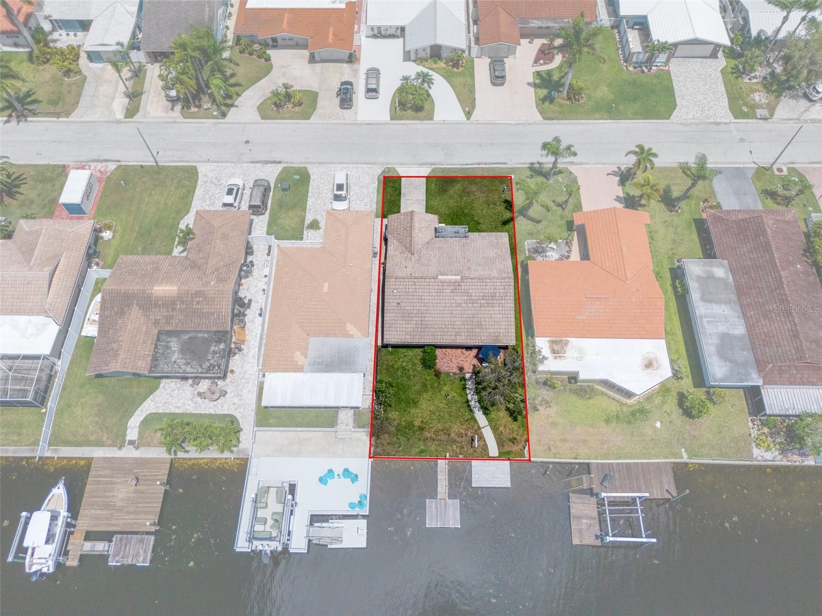 Listing photo id 45 for 4937 Dory Drive