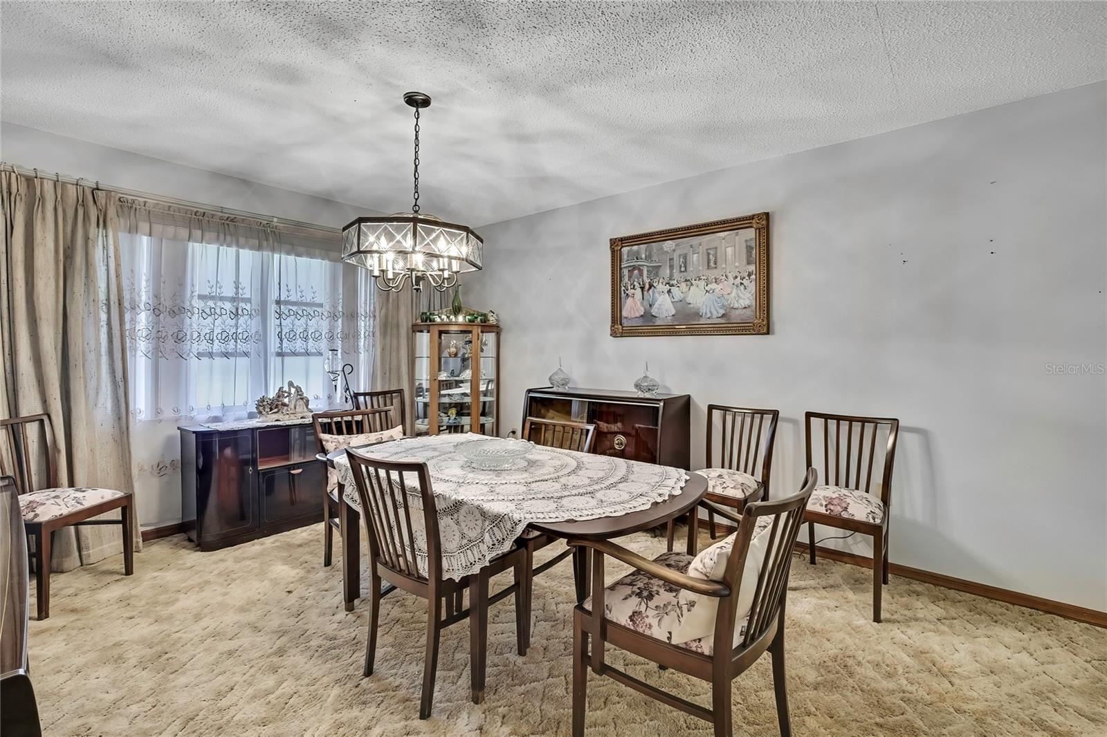 Image 10 of 58 For 12722 Oak Tree Drive