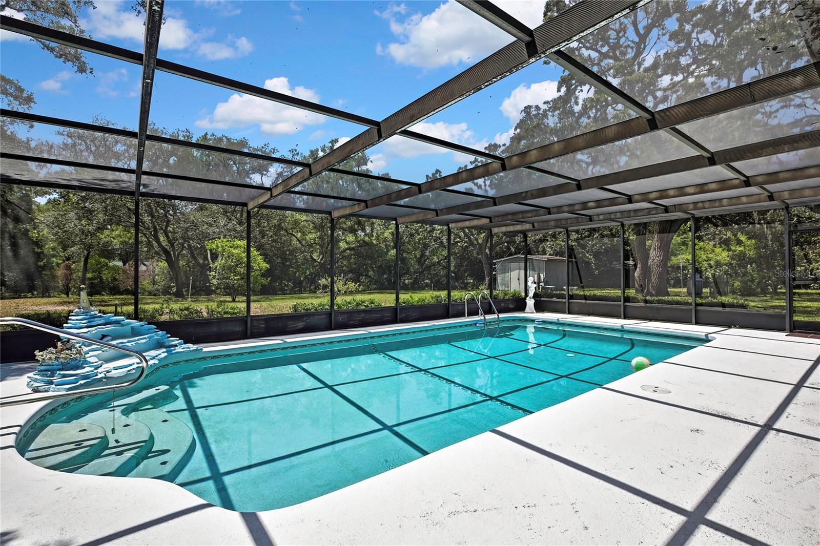 Image 40 of 58 For 12722 Oak Tree Drive