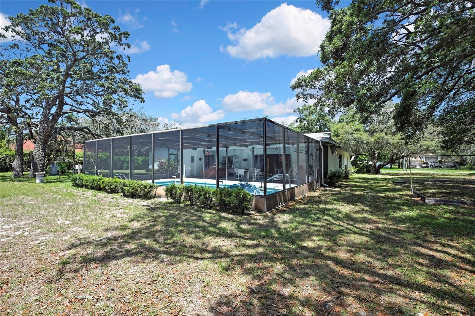 Image 47 of 58 For 12722 Oak Tree Drive