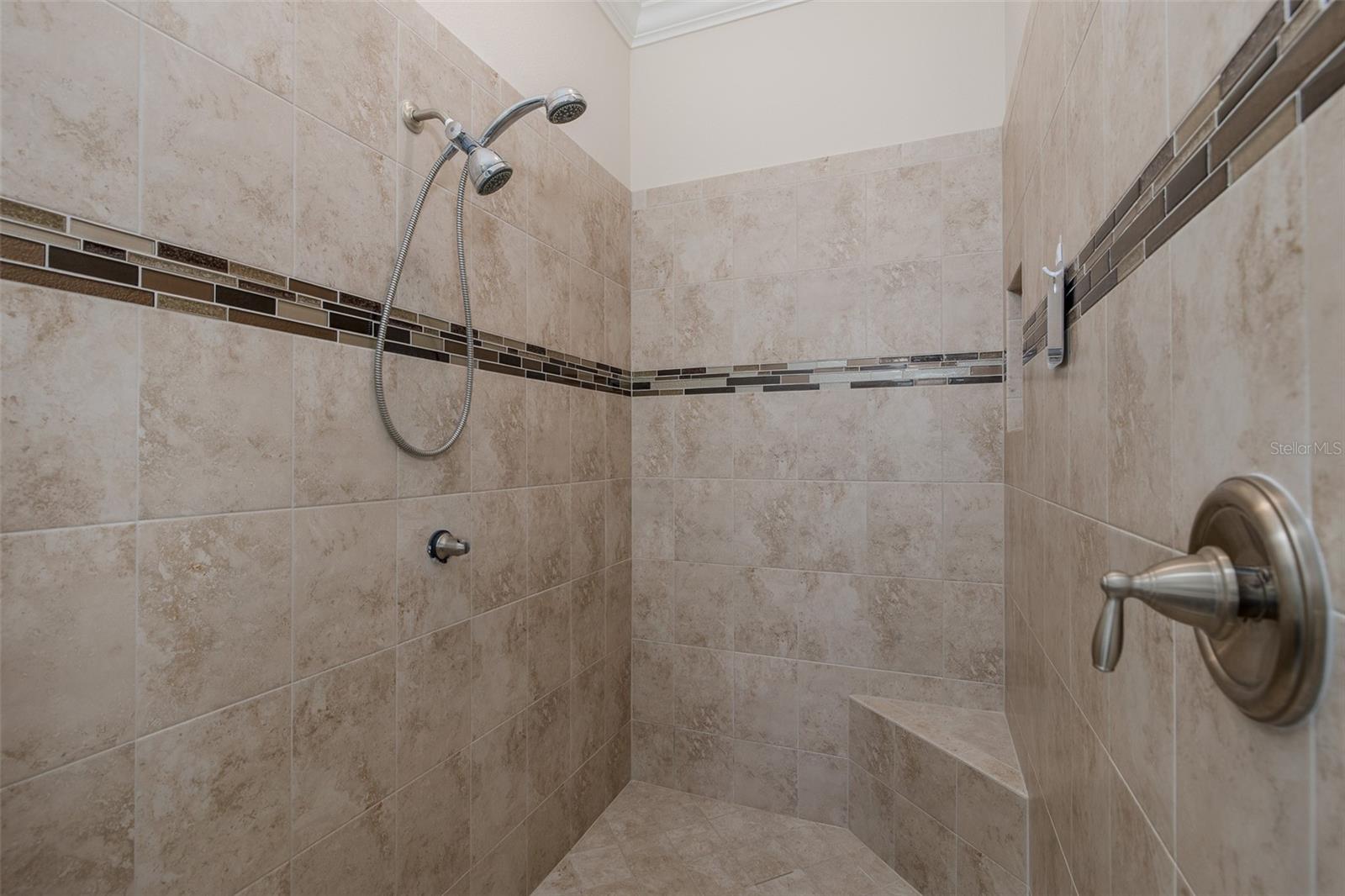 Image 23 of 79 For 11611 Callisia Drive