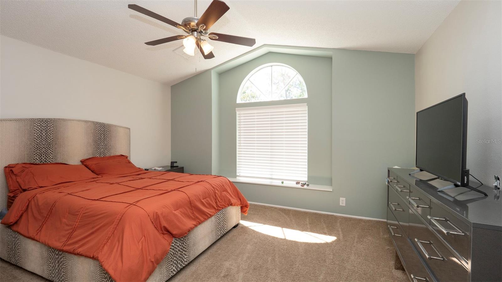Image 15 of 35 For 6309 Covewood Drive