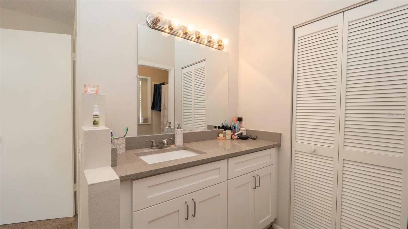 Image 17 of 35 For 6309 Covewood Drive