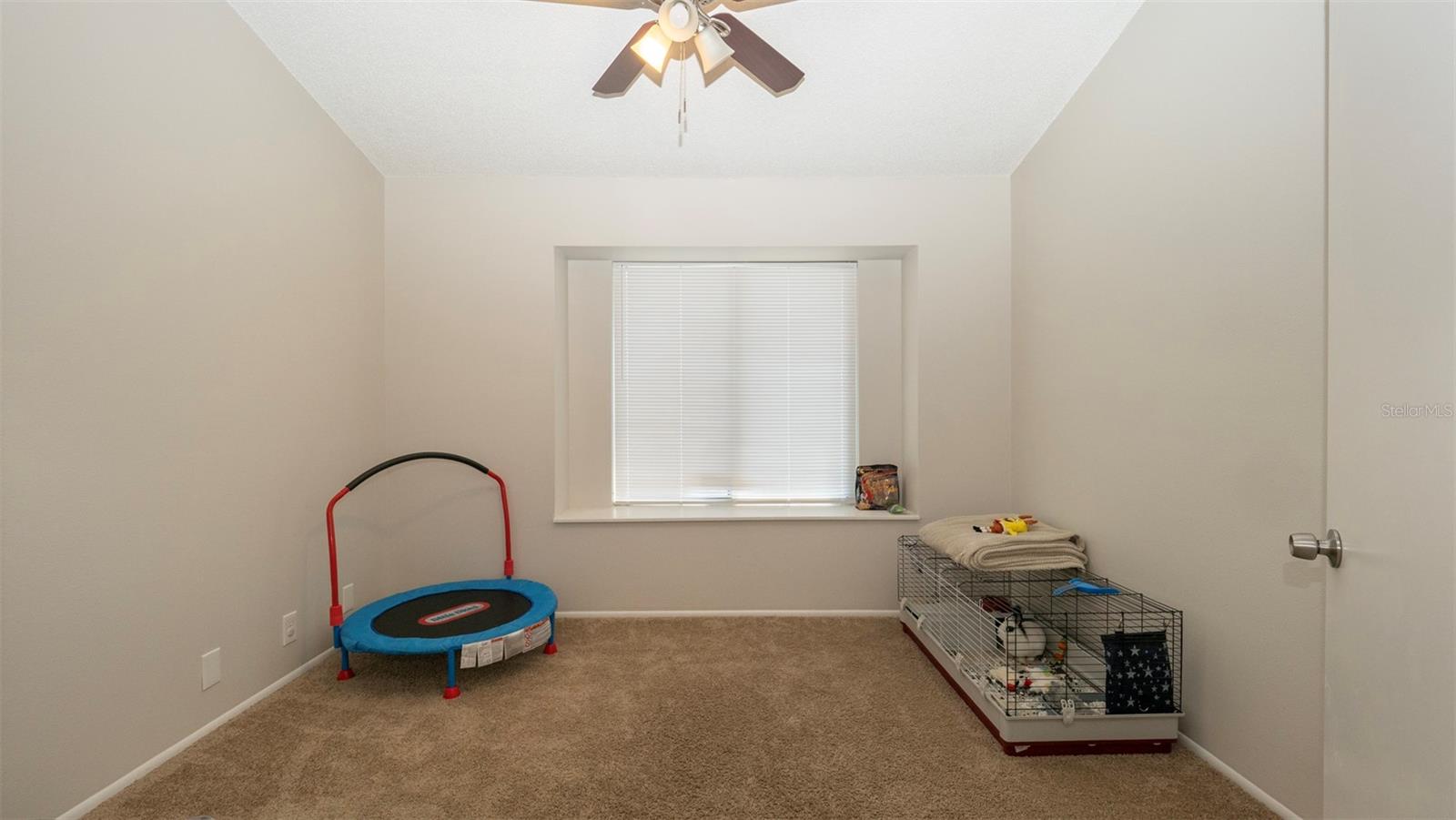 Image 19 of 35 For 6309 Covewood Drive