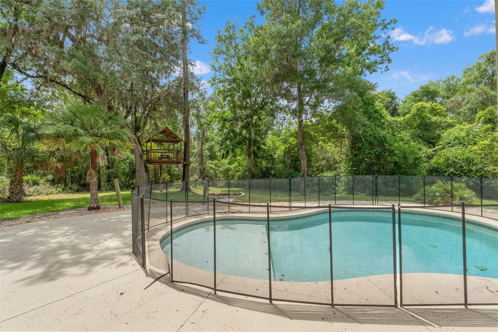 Image 3 of 43 For 5487 Valley View Drive
