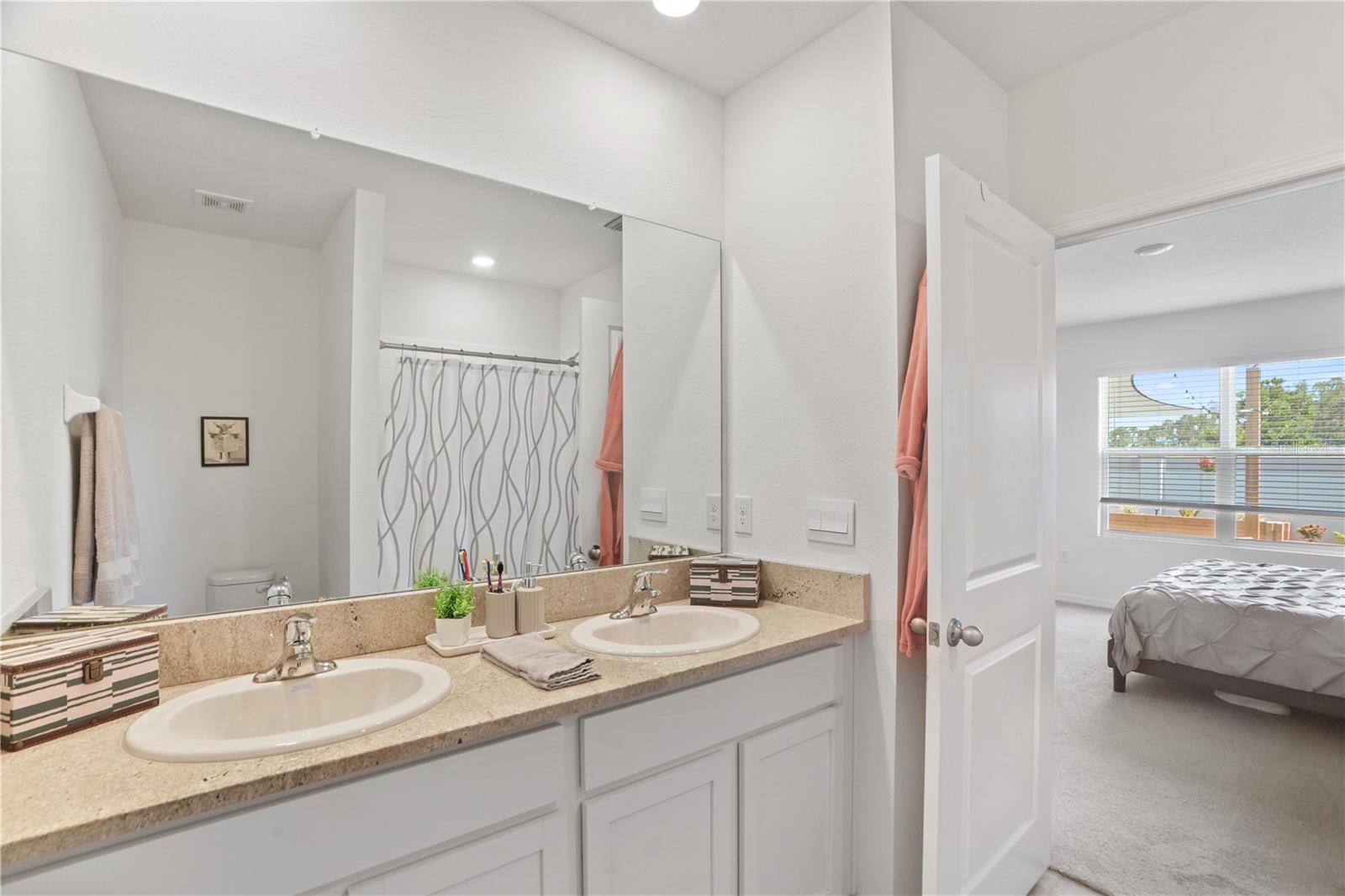 Image 18 of 33 For 33592 Barberry Leaf Way