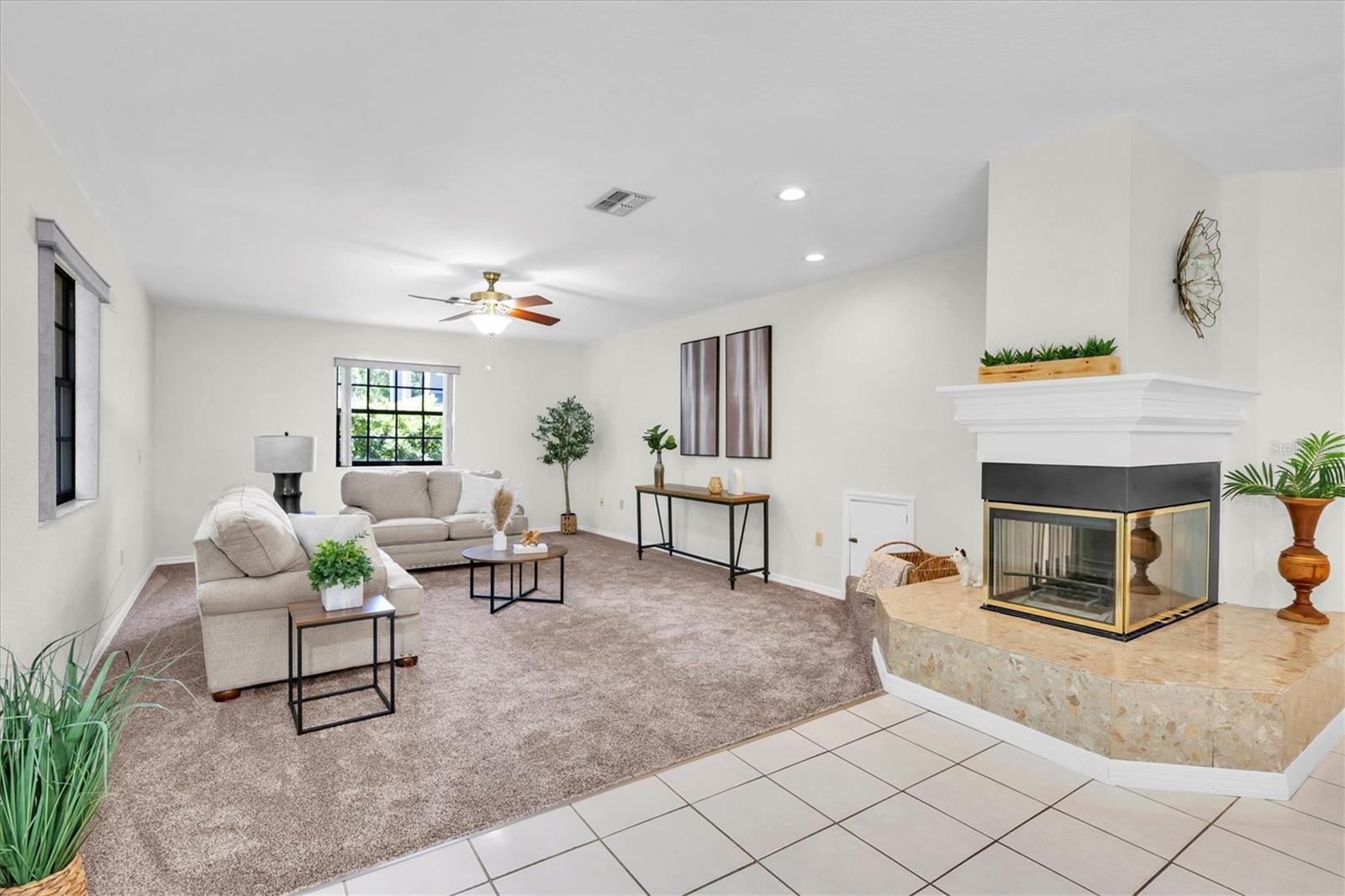 Listing photo id 10 for 6454 Summerfield Loop