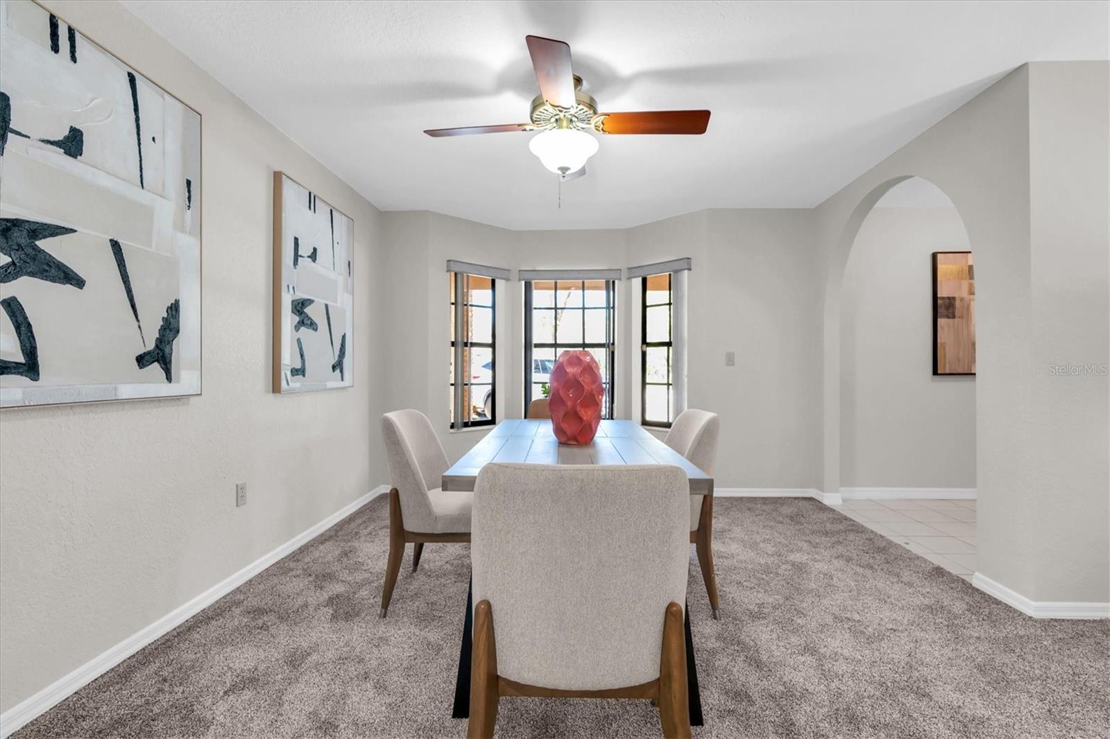 Listing photo id 15 for 6454 Summerfield Loop