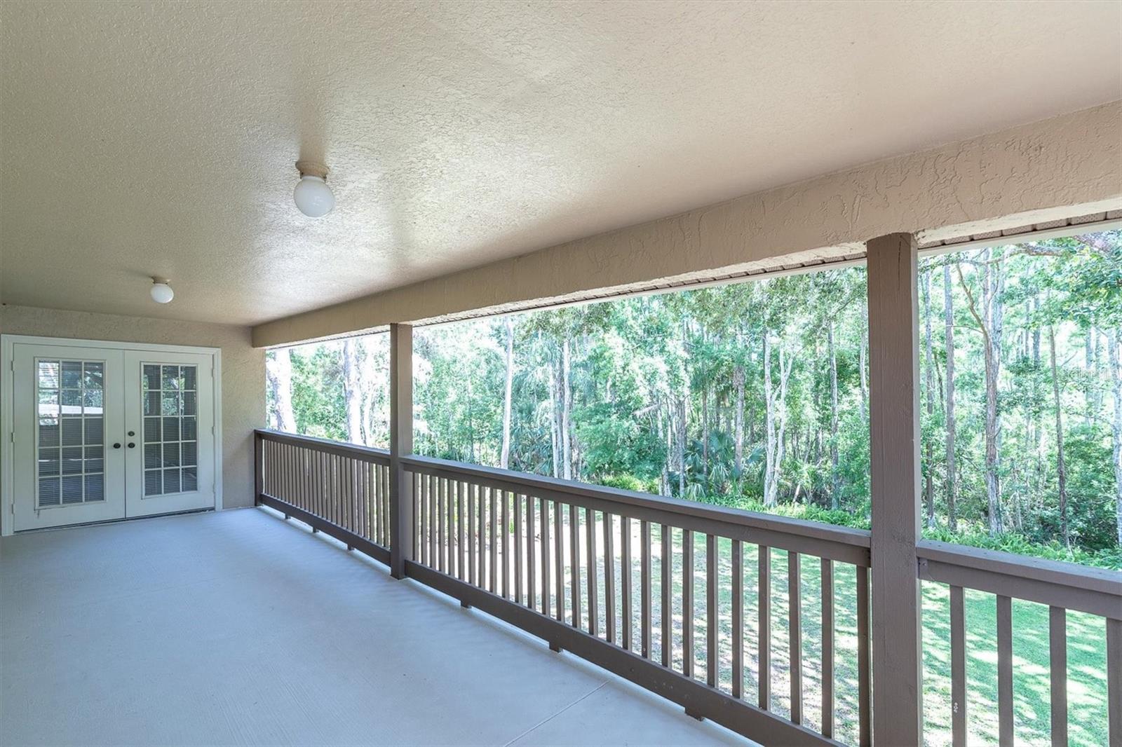 Listing photo id 26 for 6454 Summerfield Loop
