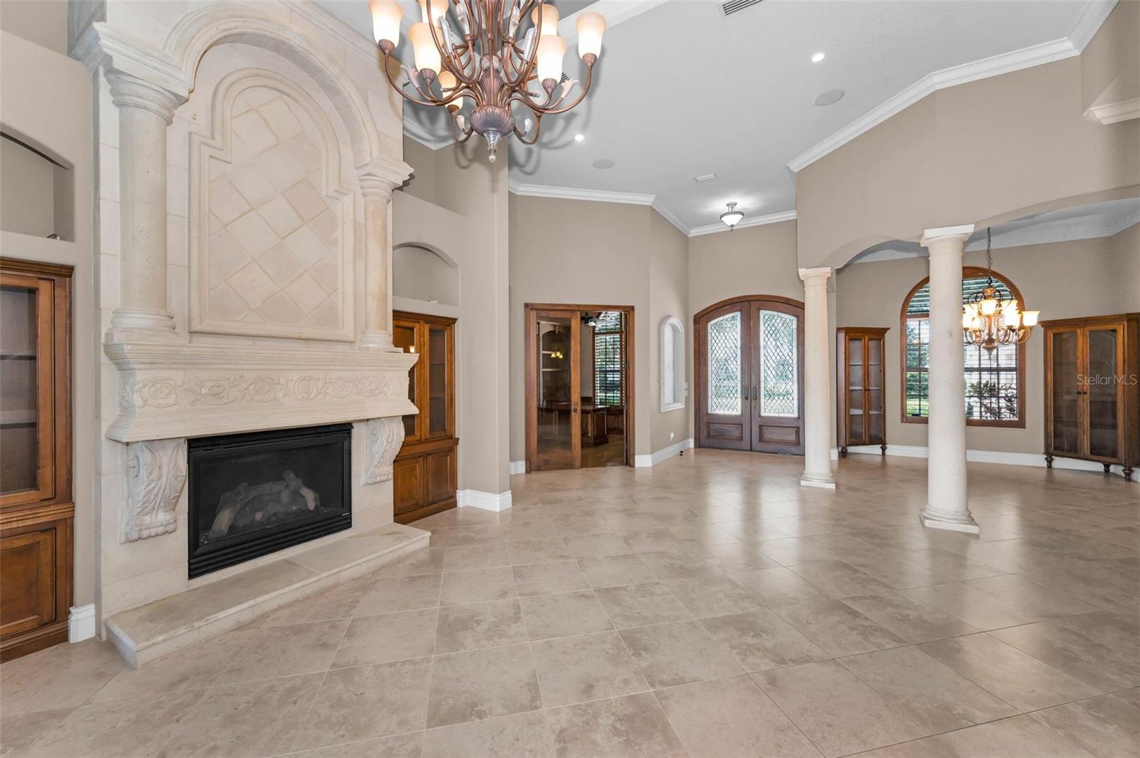 Image 14 of 97 For 9933 Milano Drive