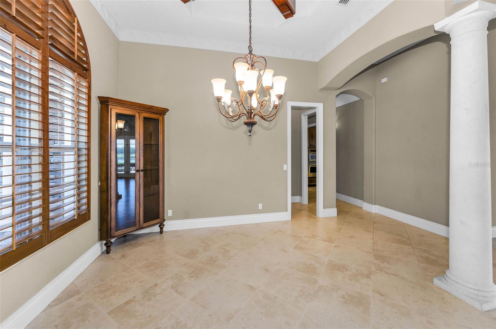 Image 18 of 97 For 9933 Milano Drive