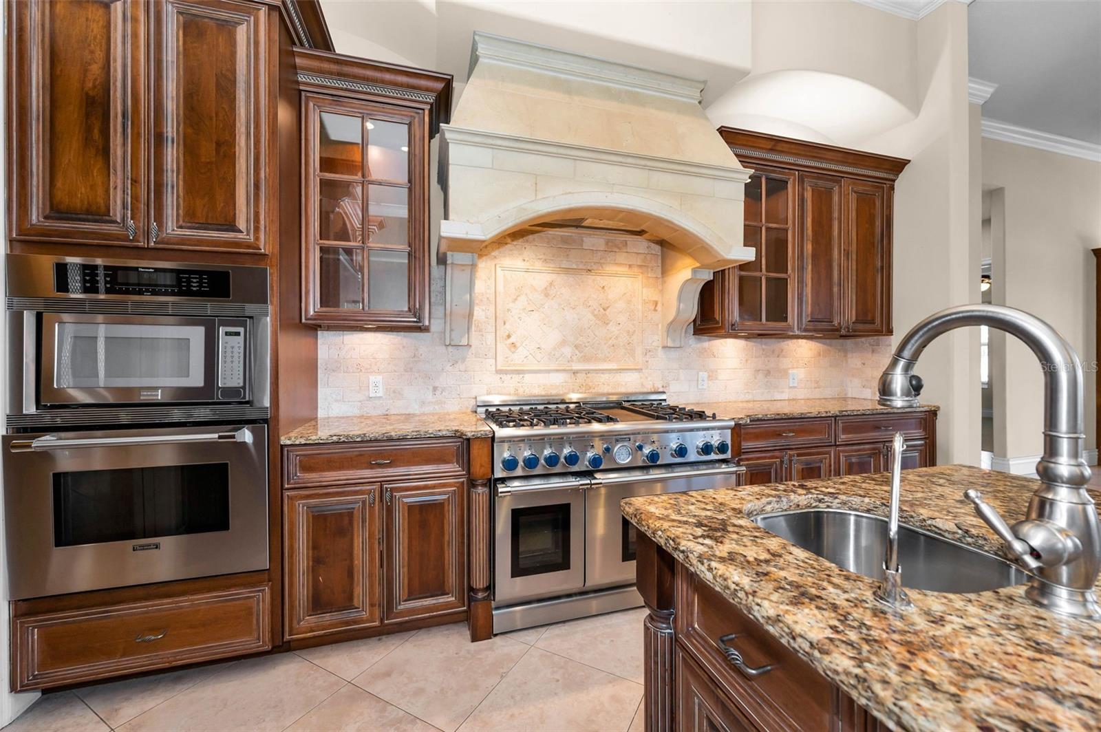 Image 27 of 97 For 9933 Milano Drive