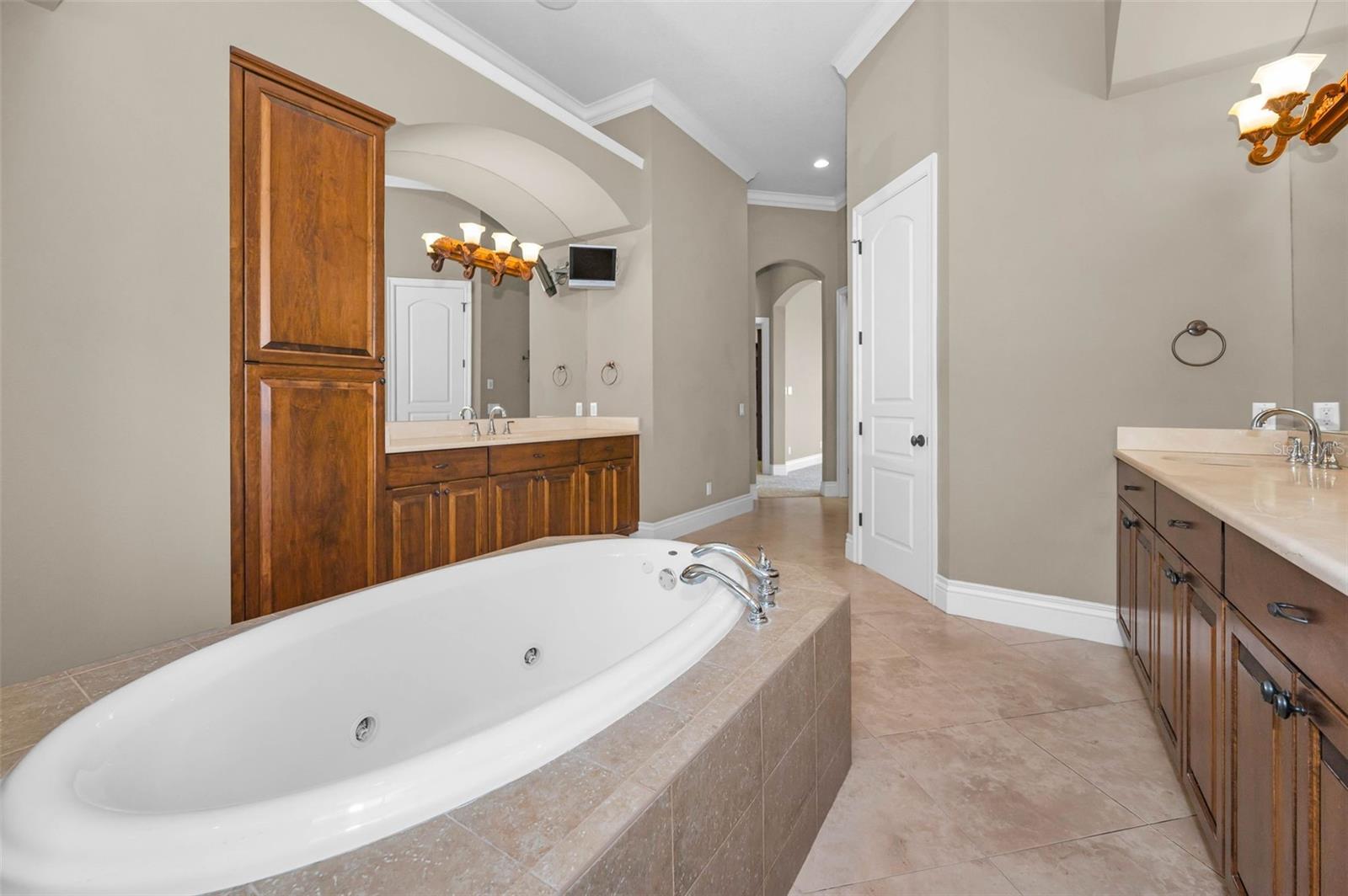 Image 39 of 97 For 9933 Milano Drive