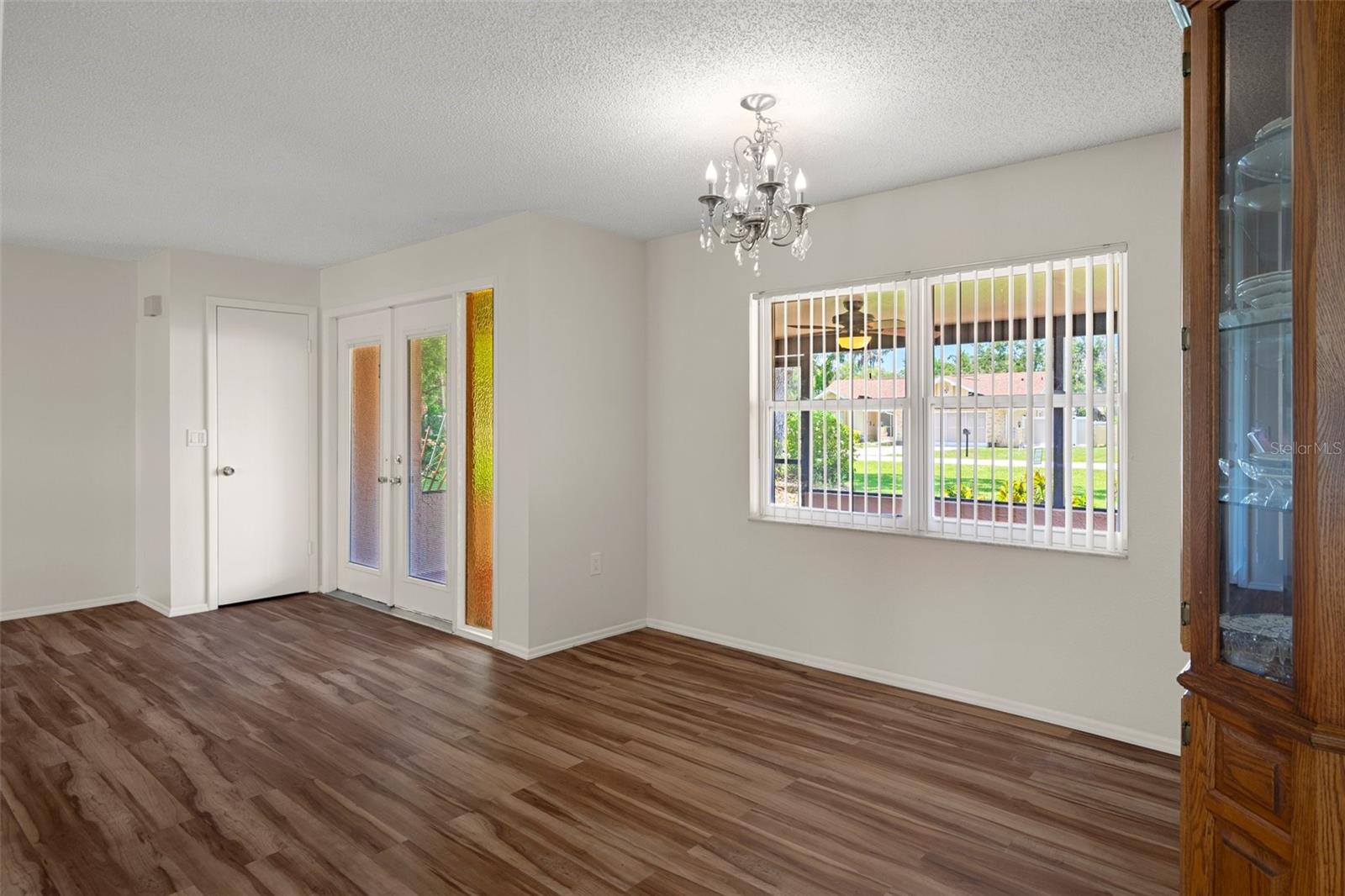 Image 10 of 59 For 7630 Landmark Drive