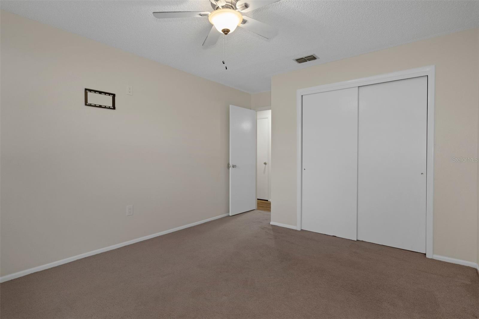 Image 31 of 59 For 7630 Landmark Drive