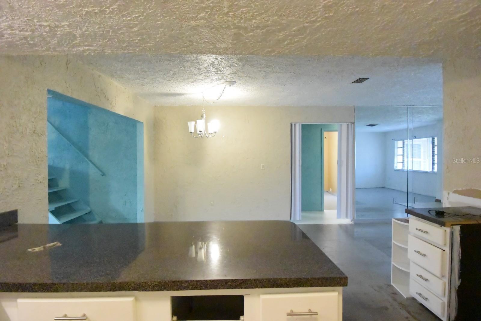 Image 12 of 50 For 8568 Heather Boulevard