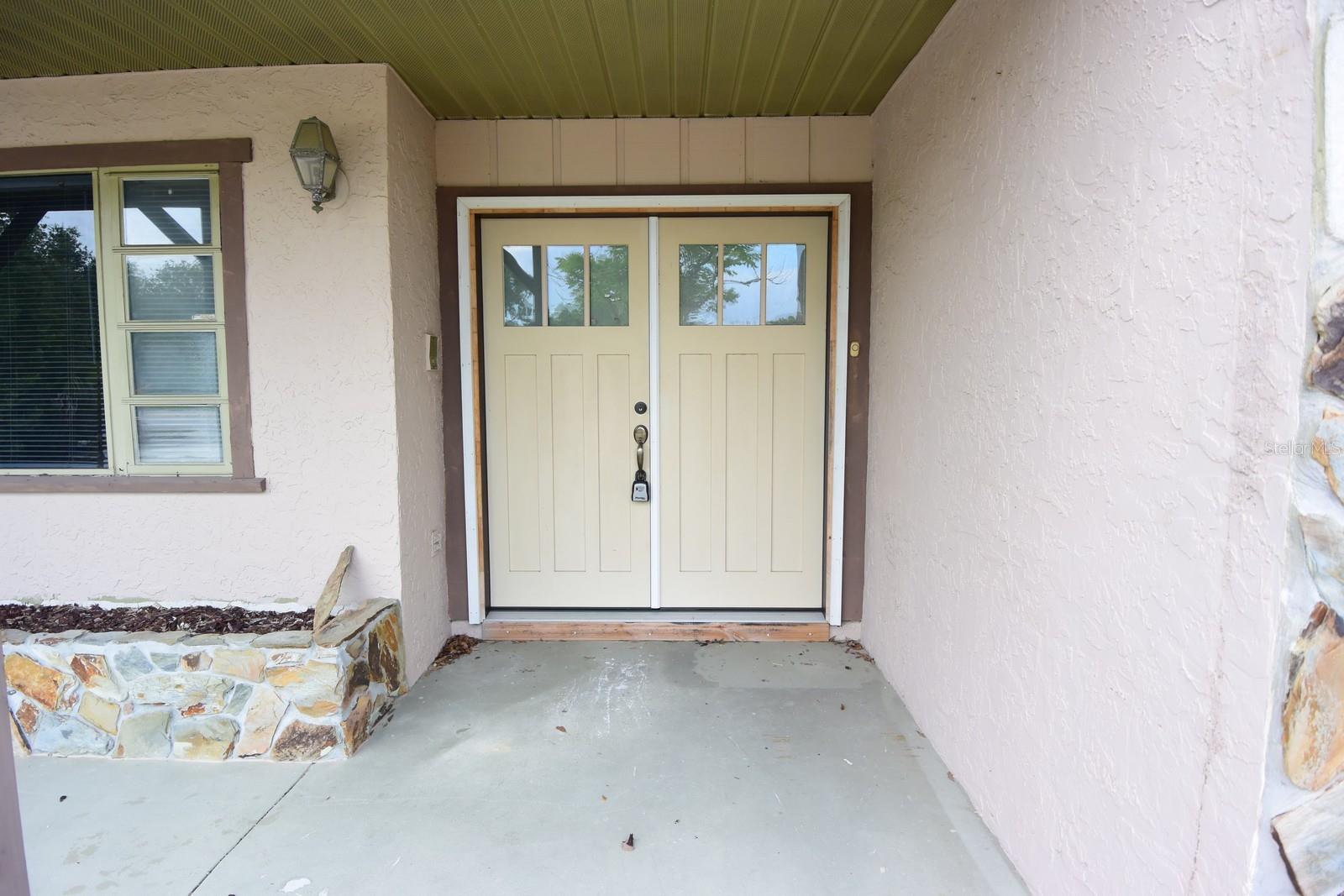 Image 4 of 50 For 8568 Heather Boulevard