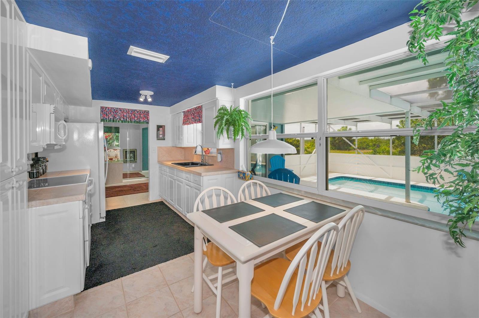 Image 11 of 76 For 5132 Flora Avenue
