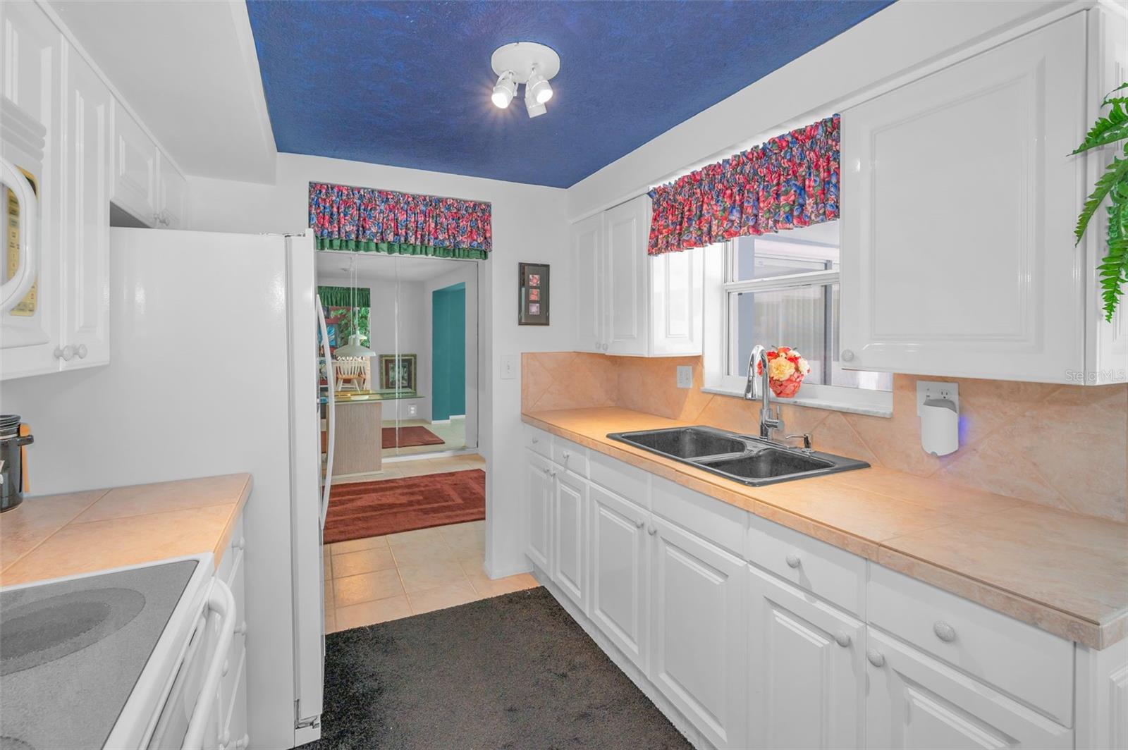 Image 12 of 76 For 5132 Flora Avenue