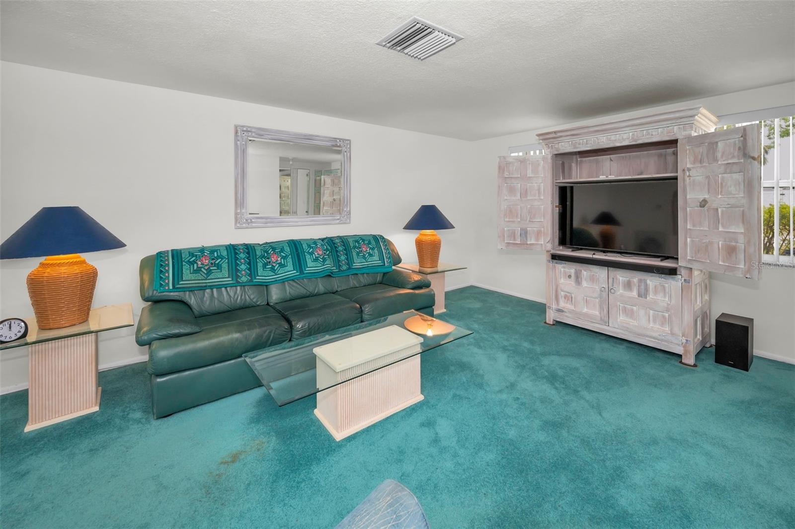 Image 14 of 76 For 5132 Flora Avenue