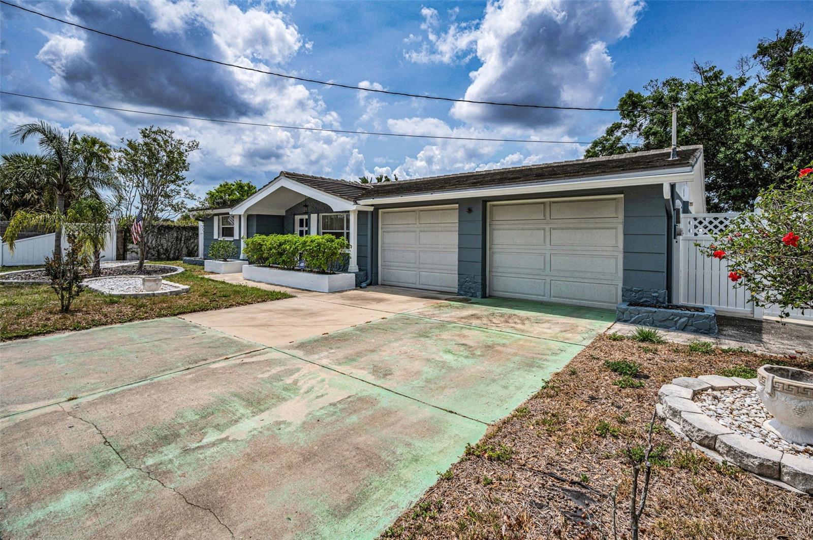 Image 37 of 76 For 5132 Flora Avenue