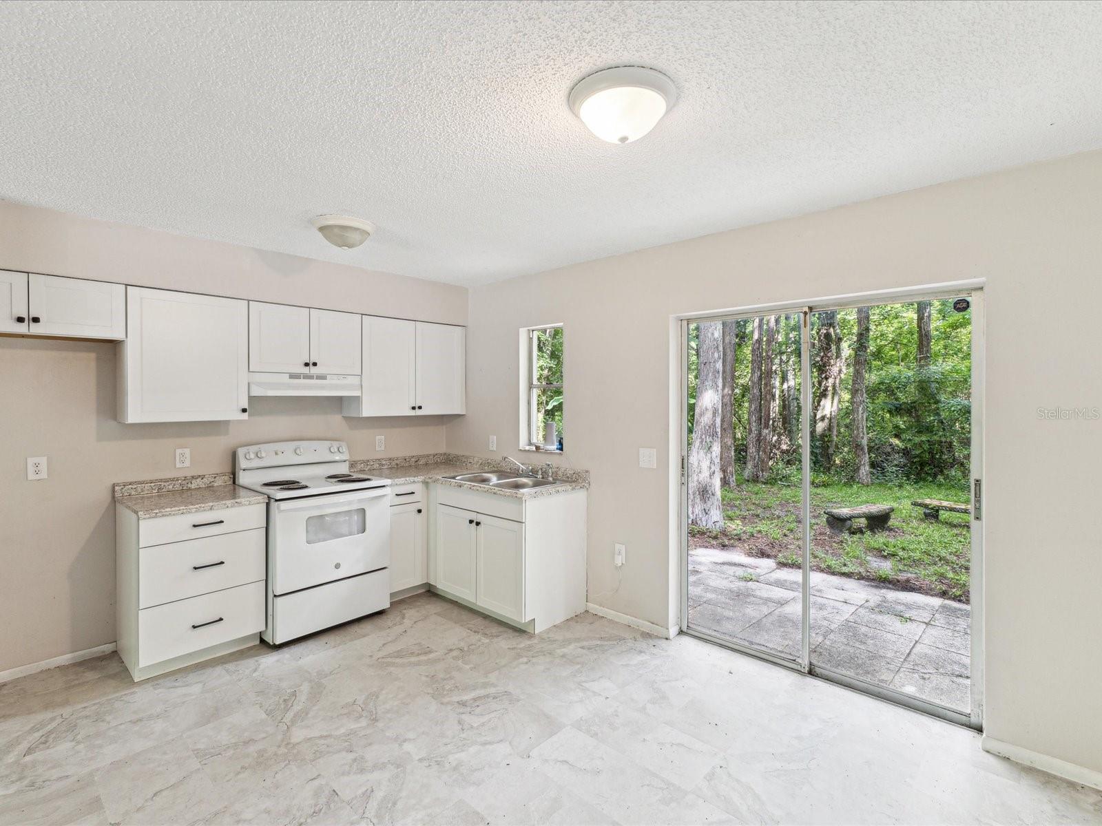Image 4 of 16 For 11751 Key Lime Drive