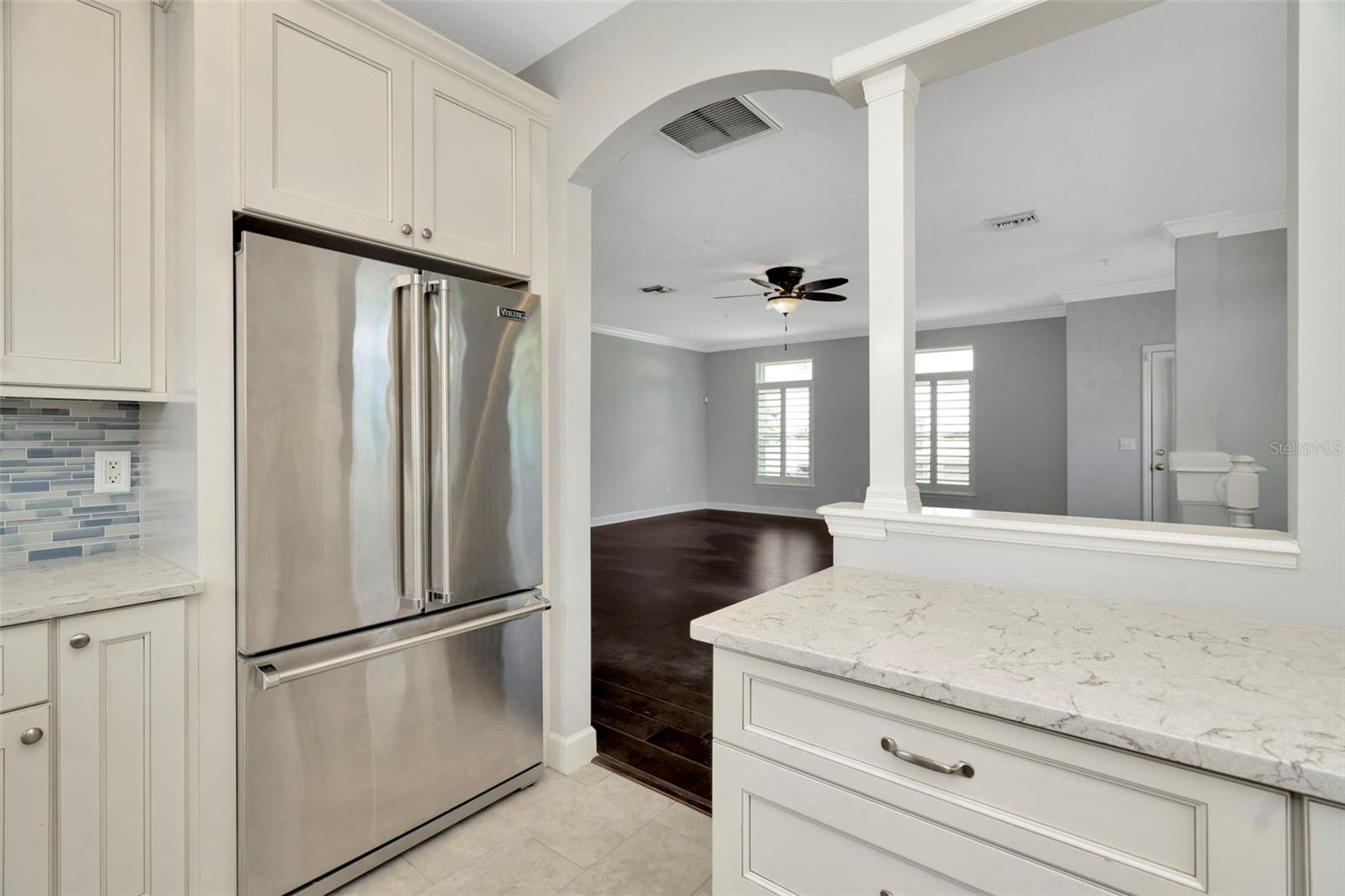 Image 14 of 35 For 3213 Marcellus Circle