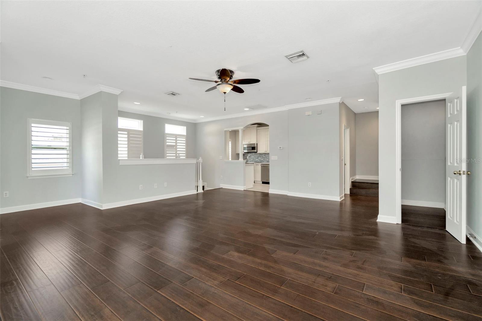 Image 8 of 35 For 3213 Marcellus Circle