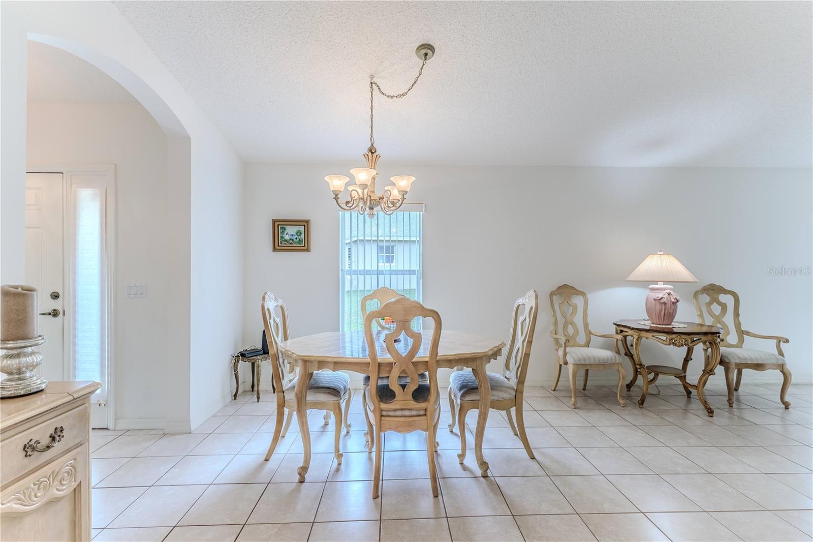 Image 12 of 49 For 11158 Heathrow Avenue