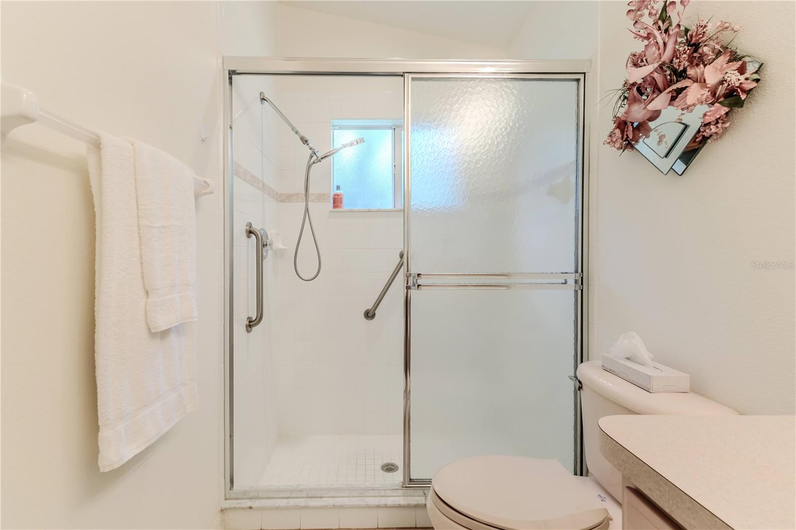Image 30 of 49 For 11158 Heathrow Avenue