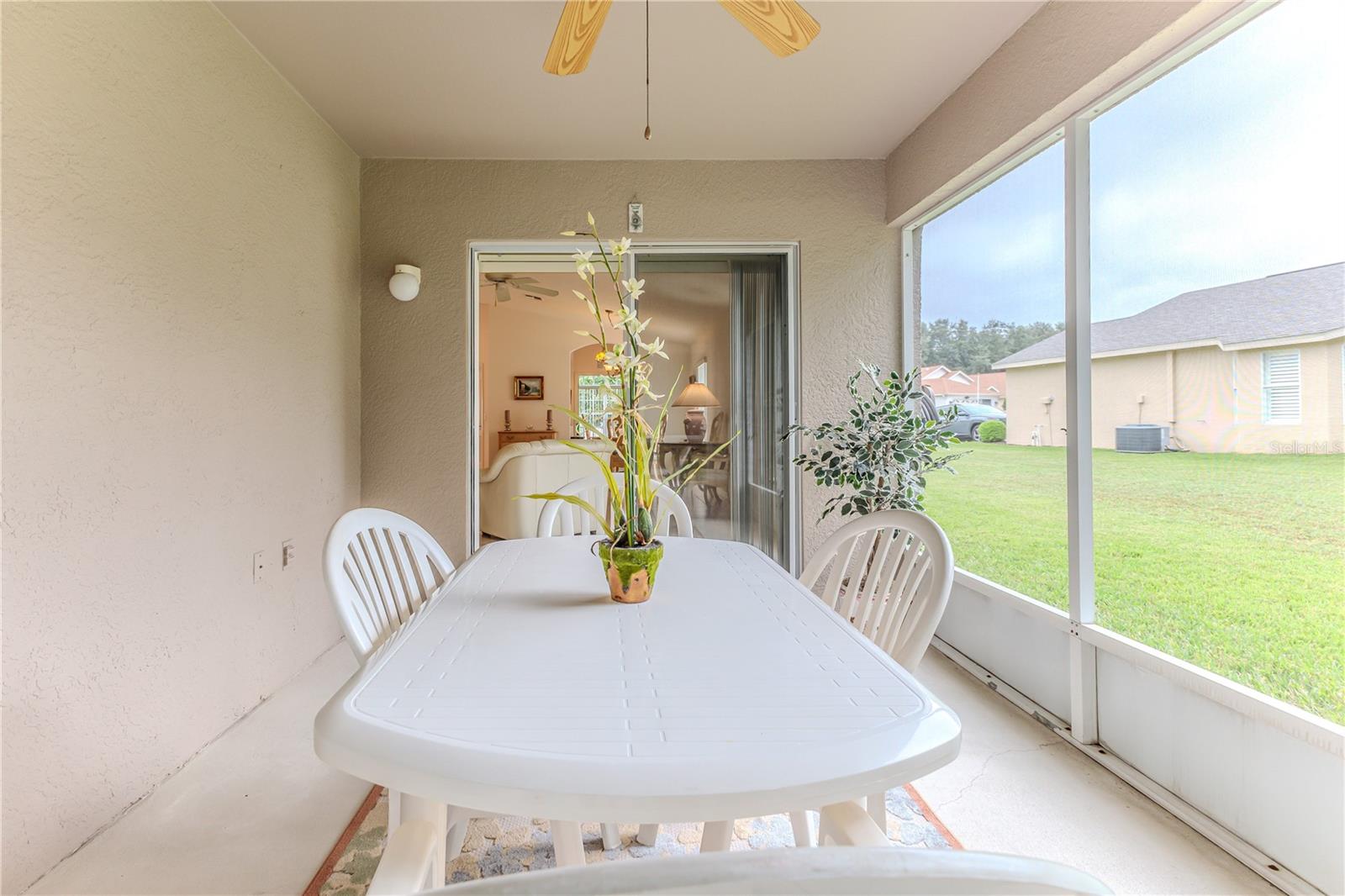 Image 39 of 49 For 11158 Heathrow Avenue