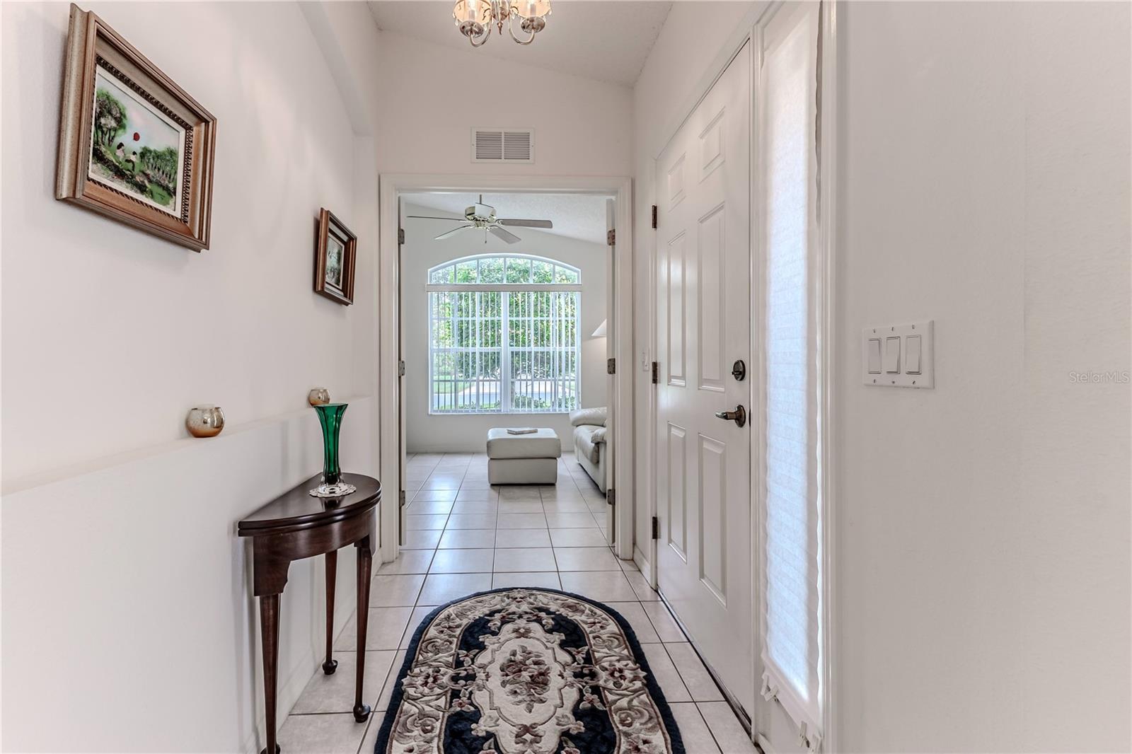Image 6 of 49 For 11158 Heathrow Avenue