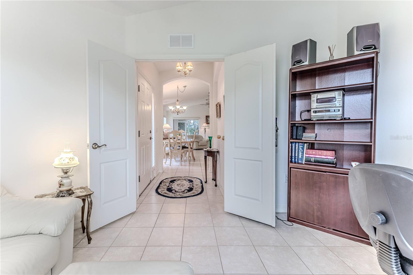 Image 9 of 49 For 11158 Heathrow Avenue