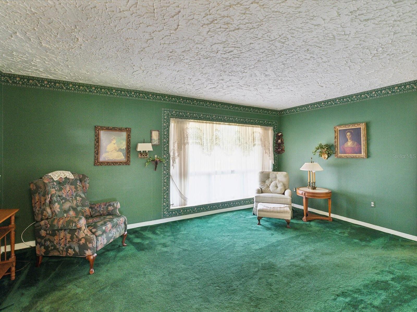 Image 16 of 48 For 6823 Oak Hill Drive