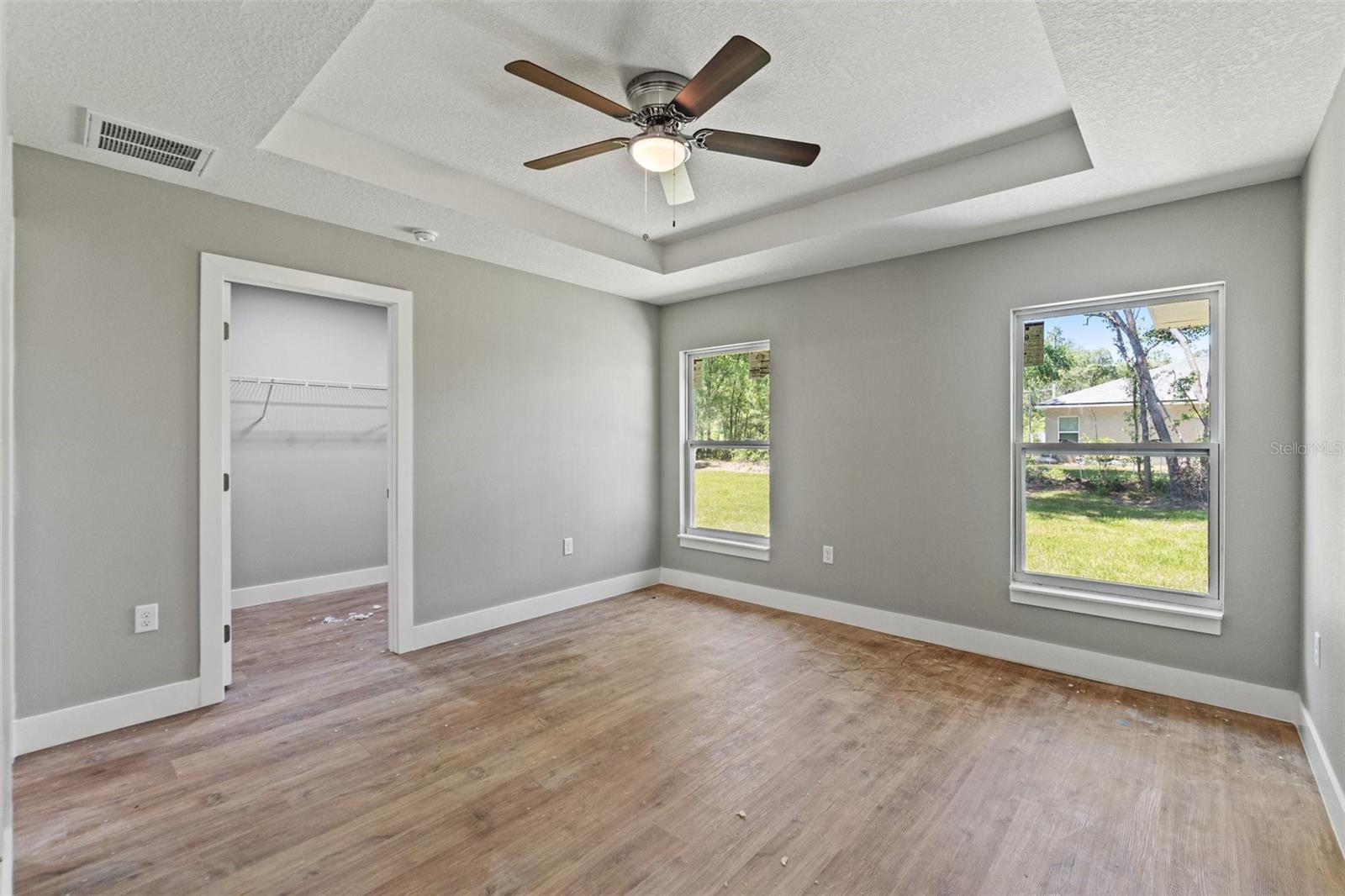 Image 23 of 33 For 8792 Sandree Drive