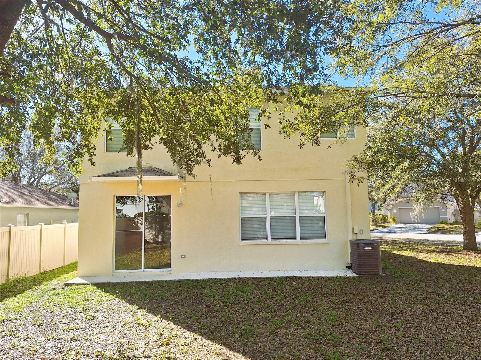Image 5 of 29 For 19551 Timberbluff Drive