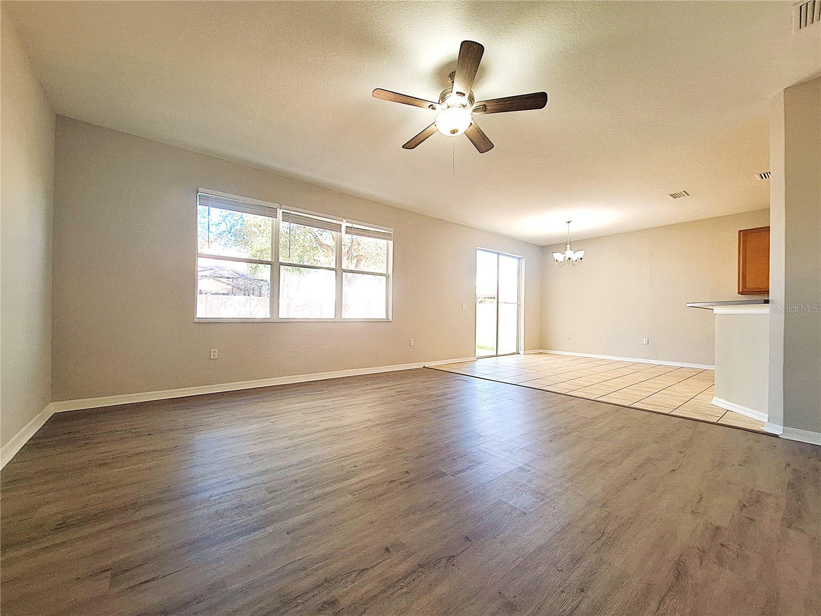 Image 9 of 29 For 19551 Timberbluff Drive