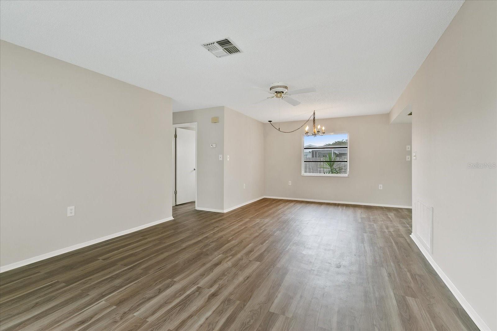 Listing photo id 10 for 9744 Rainelle Lane