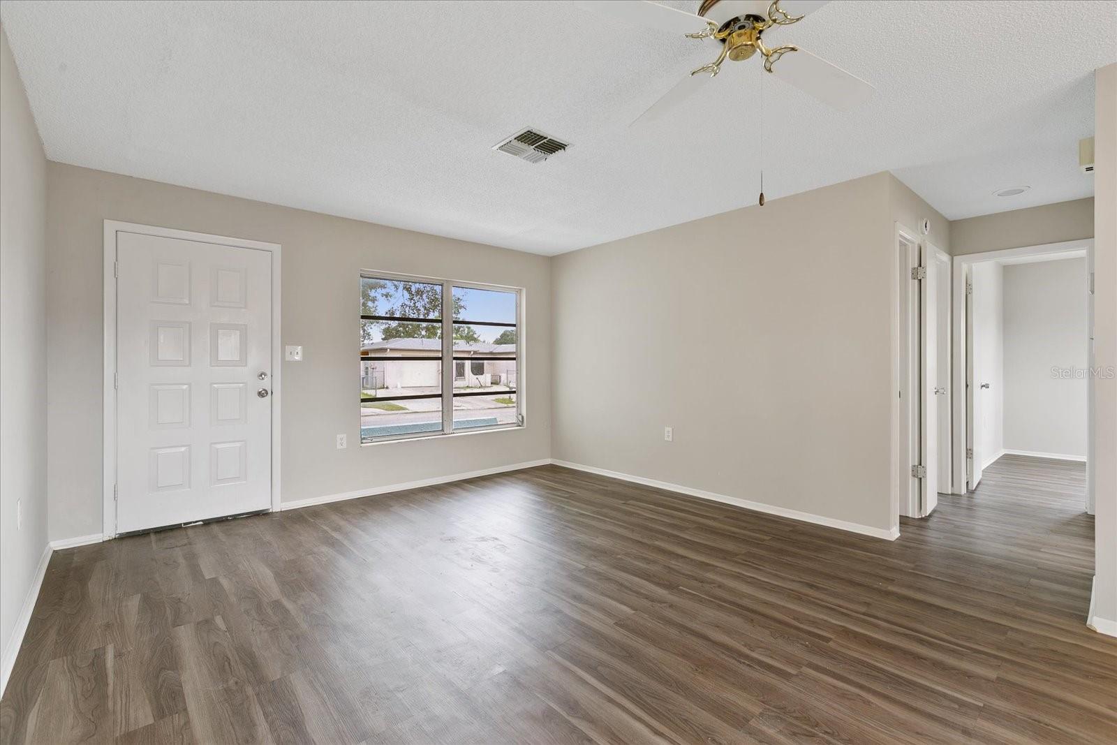 Listing photo id 12 for 9744 Rainelle Lane