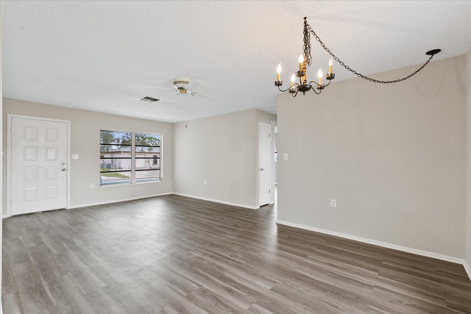 Listing photo id 13 for 9744 Rainelle Lane