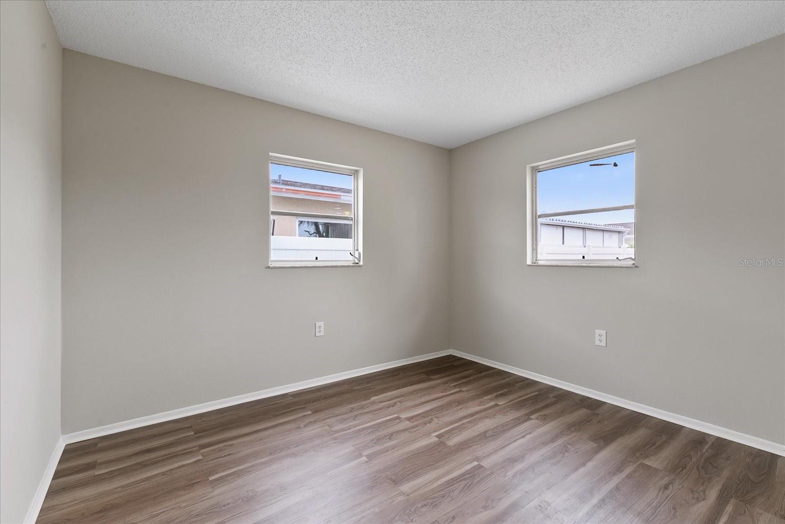 Listing photo id 16 for 9744 Rainelle Lane