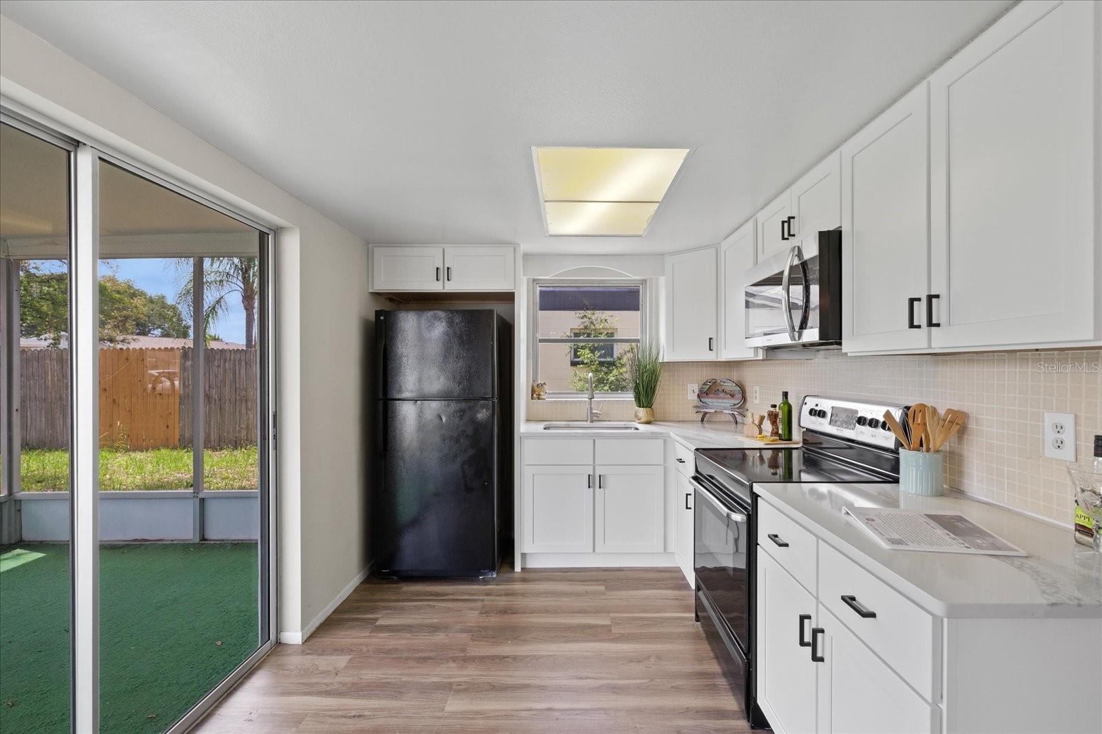 Listing photo id 24 for 9744 Rainelle Lane