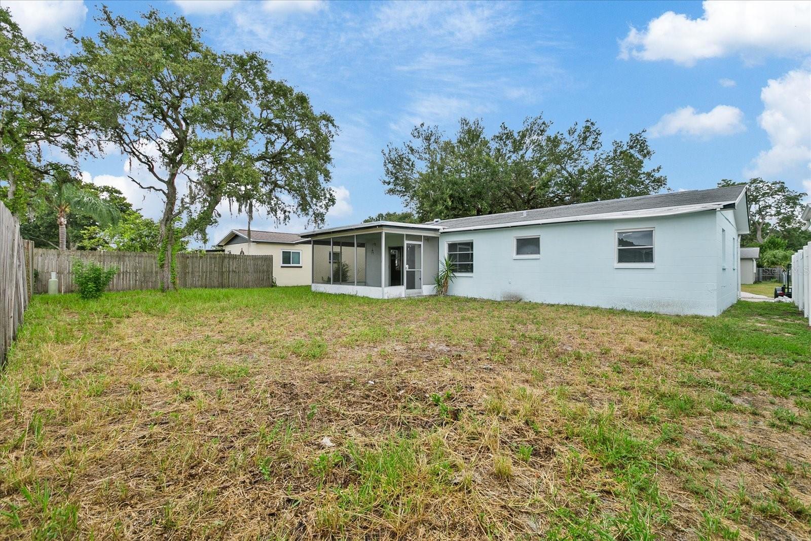 Listing photo id 6 for 9744 Rainelle Lane