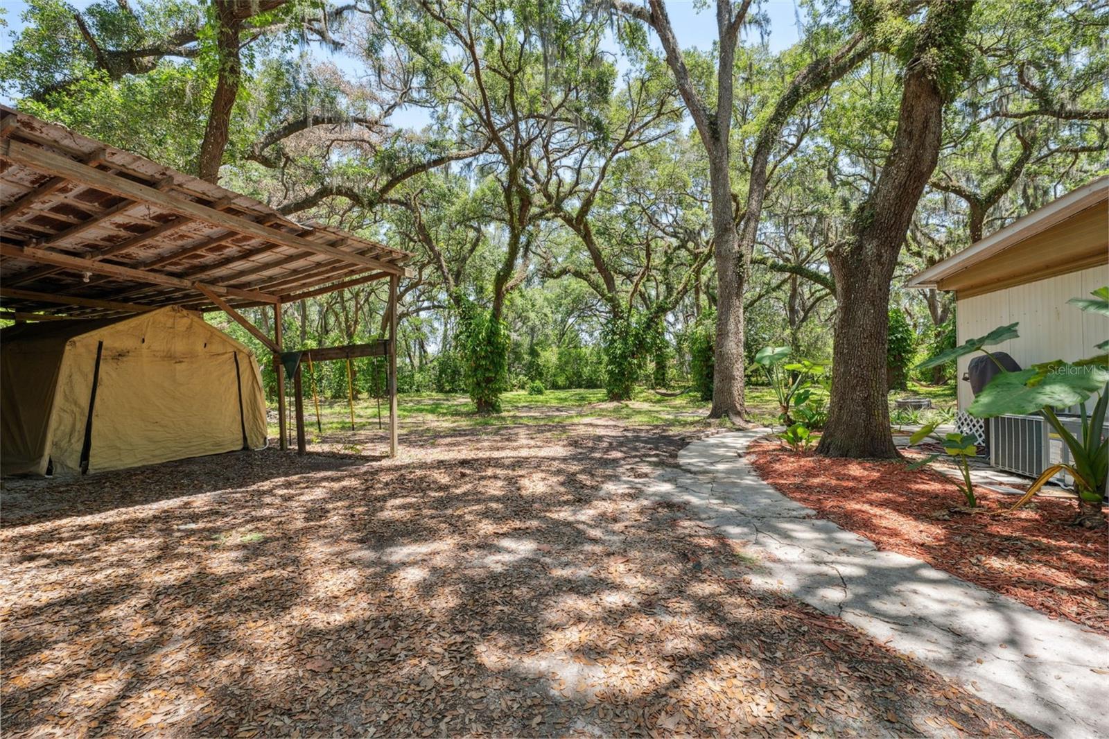 Image 43 of 48 For 10319 Kim Lane