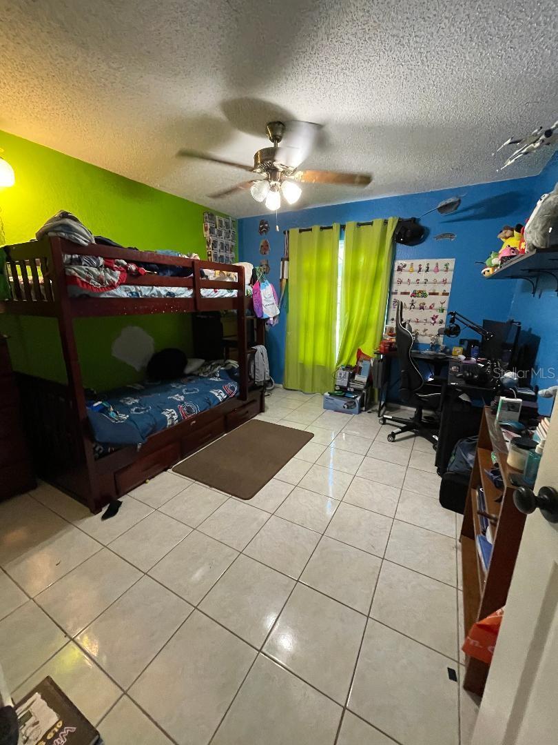 Listing photo id 13 for 8711 Jolly Roger Drive
