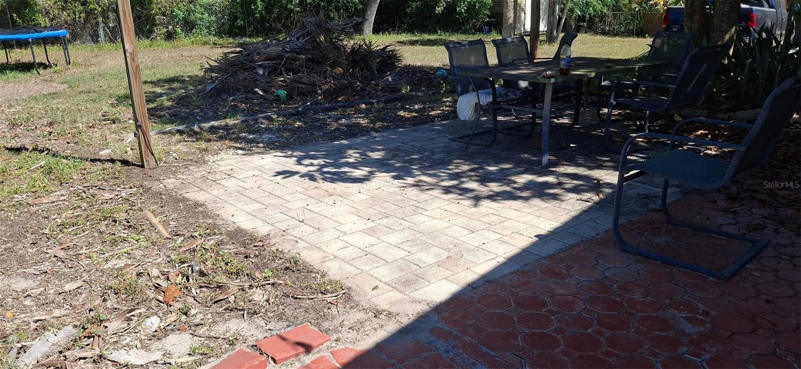 Listing photo id 21 for 8711 Jolly Roger Drive