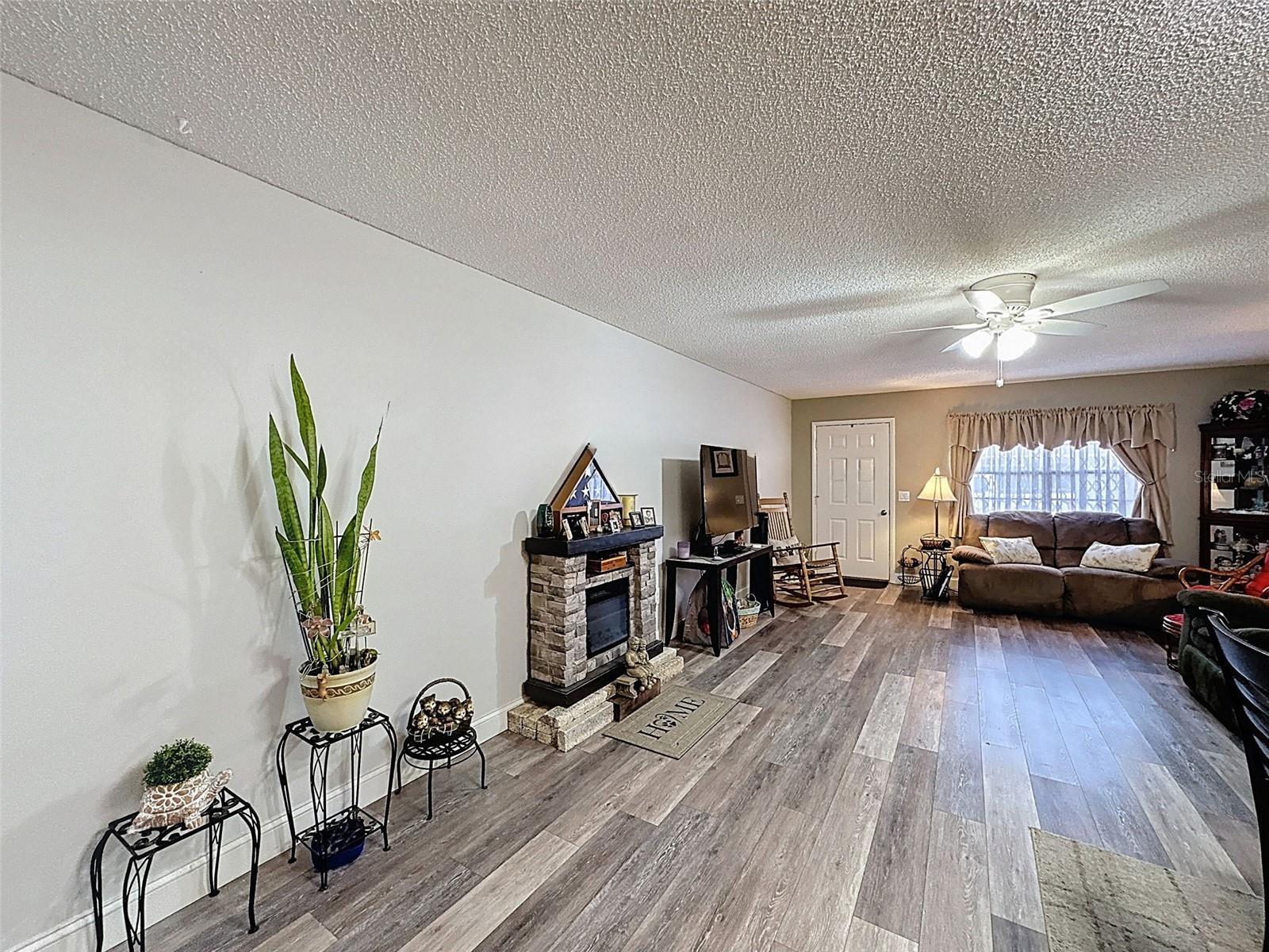 Image 10 of 63 For 6213 Emerson Drive