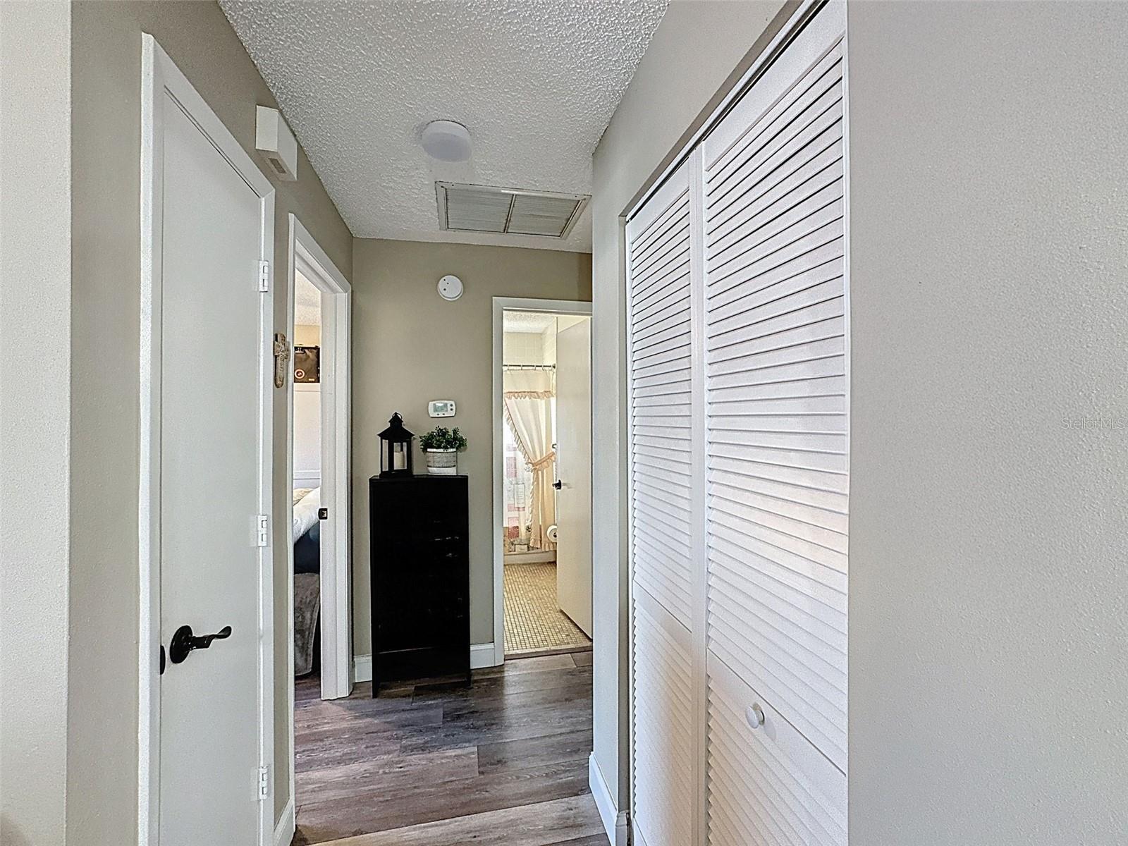 Image 21 of 63 For 6213 Emerson Drive